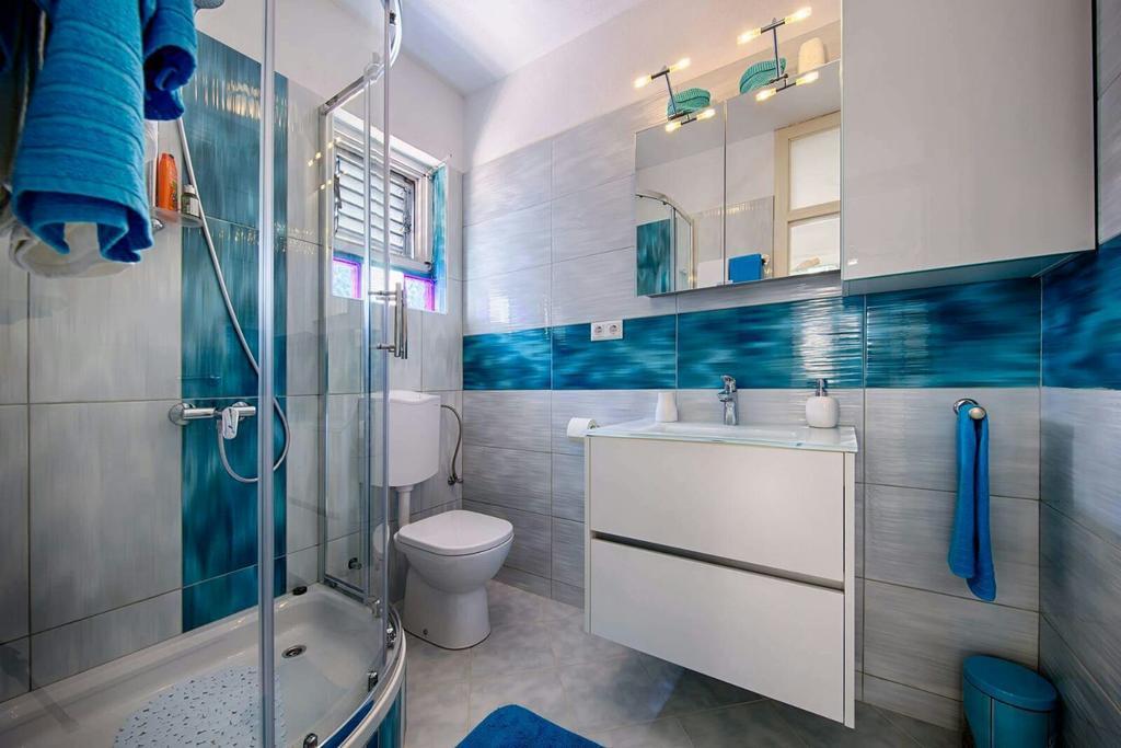 Molo Trovna Apartments Vis Kültér fotó